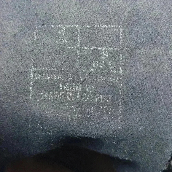 Dr. Martens 1460 Patent Leather Black Boots - 8 - Picture 10 of 10